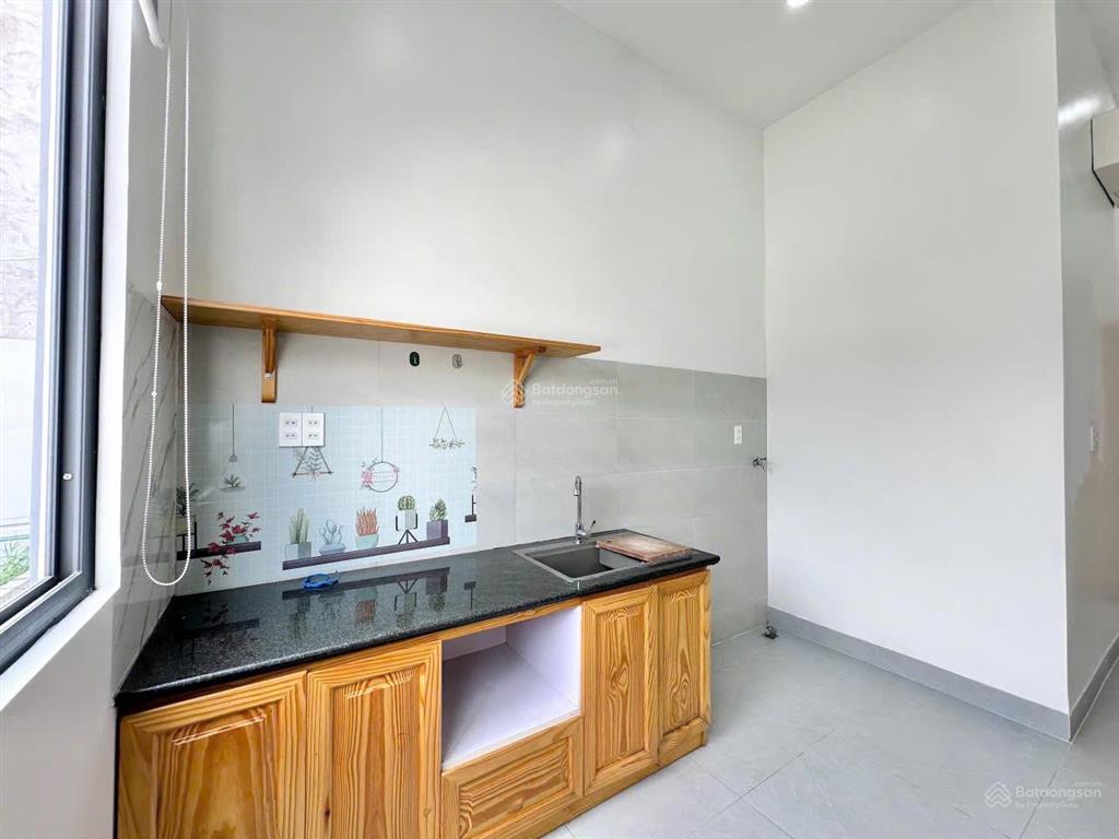 Căn hộ cao cấp ban công mới xây 100% full nội thất gần xa lộ hà nội, đỗ xuân hợp, metro bình thái