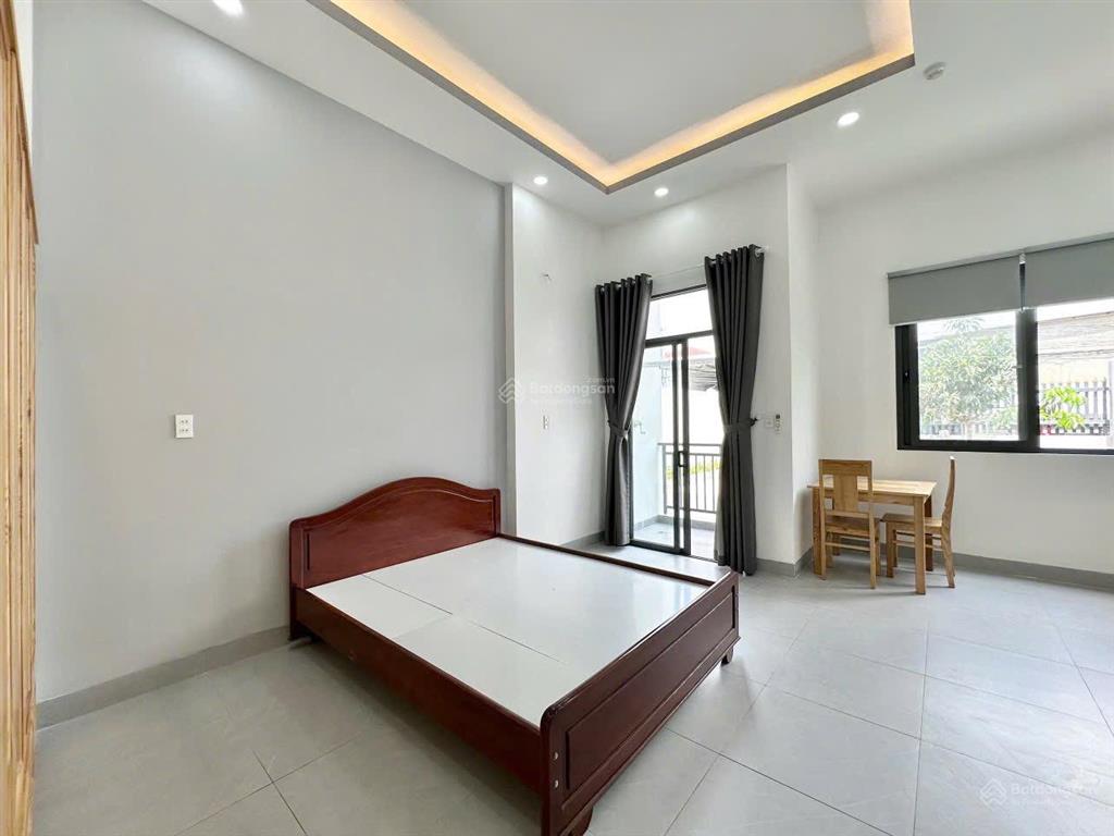 Căn hộ cao cấp ban công mới xây 100% full nội thất gần xa lộ hà nội, đỗ xuân hợp, metro bình thái