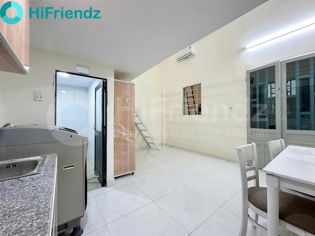 Căn hộ duplex máy giặt riêng không giới hạn người và xe tại đường tây hoà gần ga metro bình thái