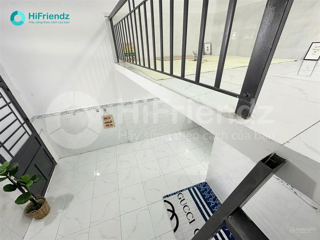 Cho thuê phòng trọ 35m2 gác cao 1m8 không giới hạn người ở tại đường 102 lã xuân oai quận 9