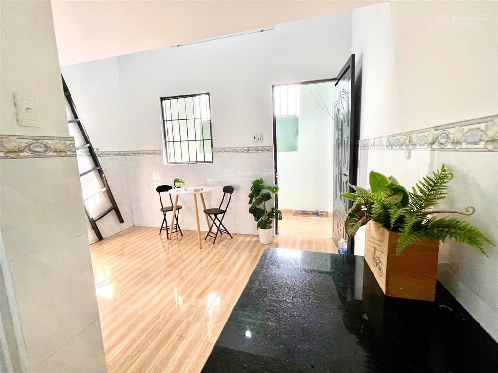 Phòng trọ sinh viên giá rẻ cạnh trường hutech khu công nghệ cao quận 9