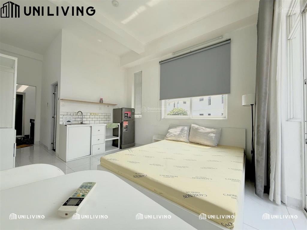 [q.9] cho thuê căn hộ ban công rộng 32m2 full nội thất ở liên phường cạnh vòng xoay liên phường
