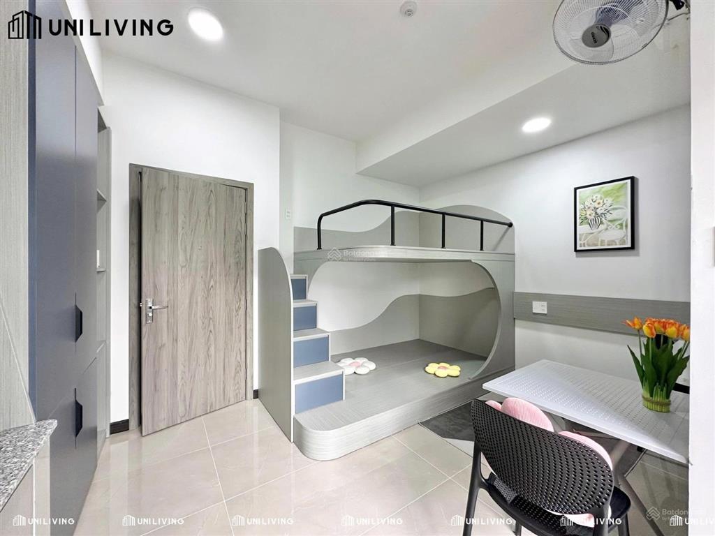 Cho thuê studio full nội thất sát ngã tư thủ đức, gần đại học fpt, hutech, ute, ufm