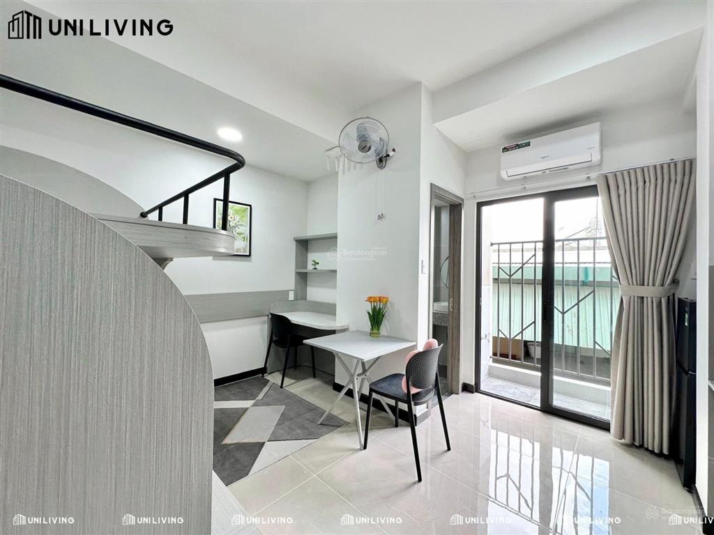 Cho thuê studio full nội thất sát ngã tư thủ đức, gần đại học fpt, hutech, ute, ufm