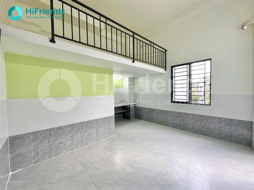 Cho thuê duplex gác cao giá 4tr 25m2 ở được đông người gần cđ công thương, ngã tư bình thái