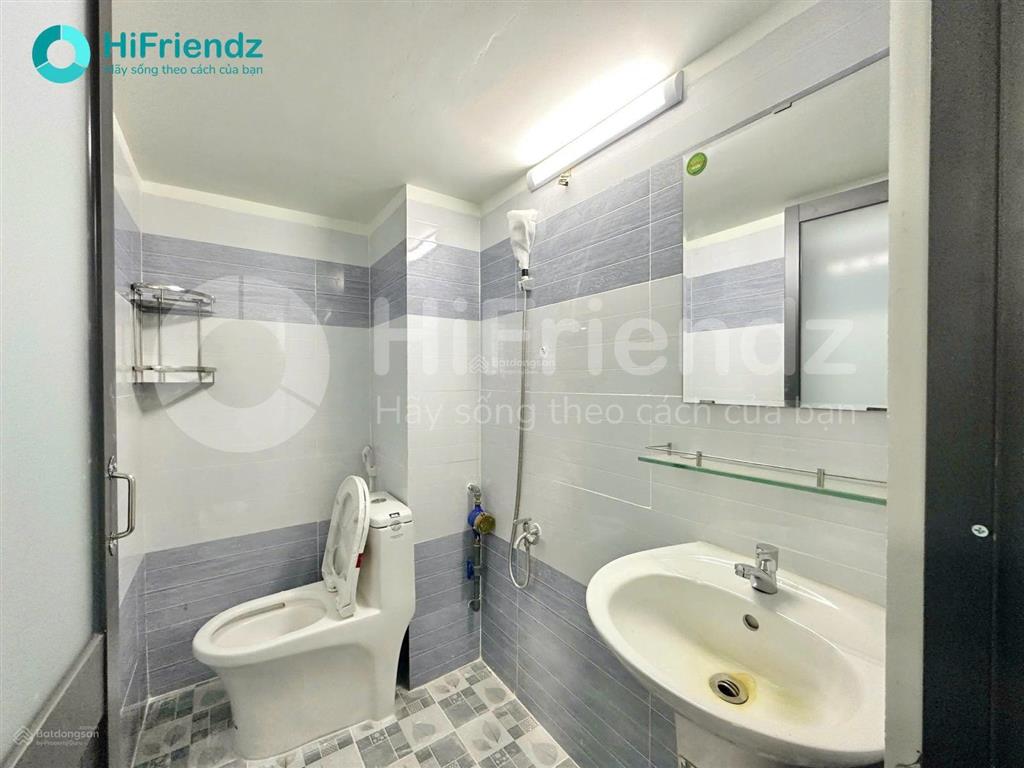 Cho thuê duplex gác cao giá 4tr 25m2 ở được đông người gần cđ công thương, ngã tư bình thái