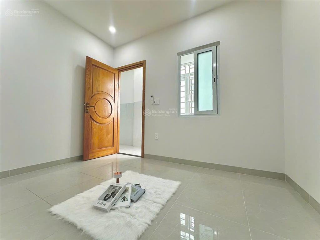 Cho thuê căn hộ 2 không gian ngủ ban công thoáng gần đỗ xuân hợp, trường cđ công thương, cđ ktđn