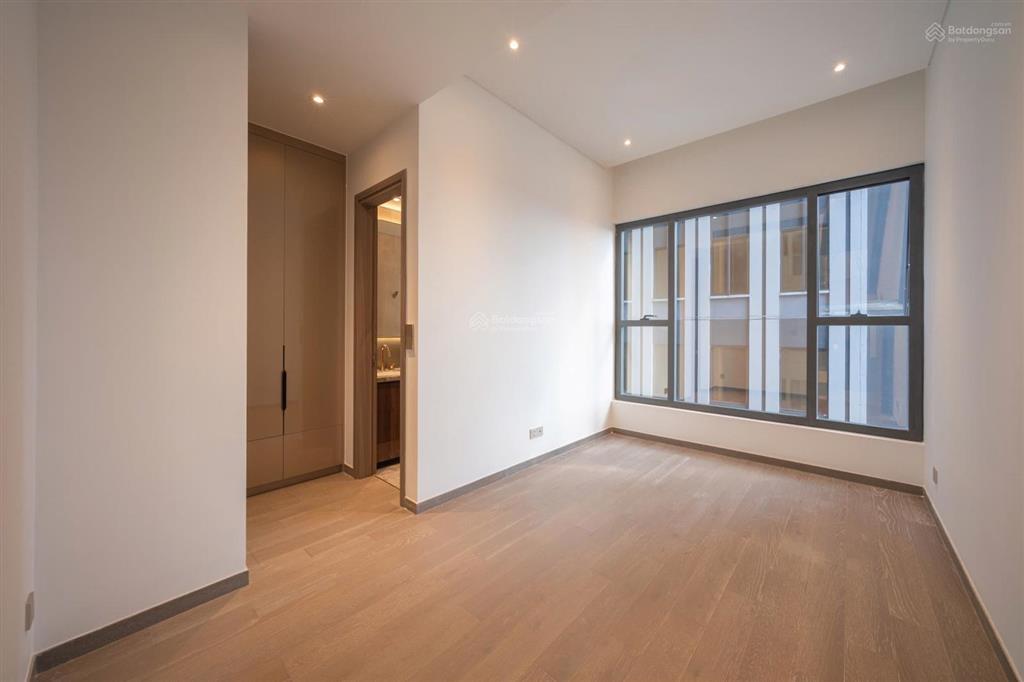 Bán căn hộ trung tâm sài gòn vài bước ra cầu ba son giá tốt cho căn 4pn 4wc