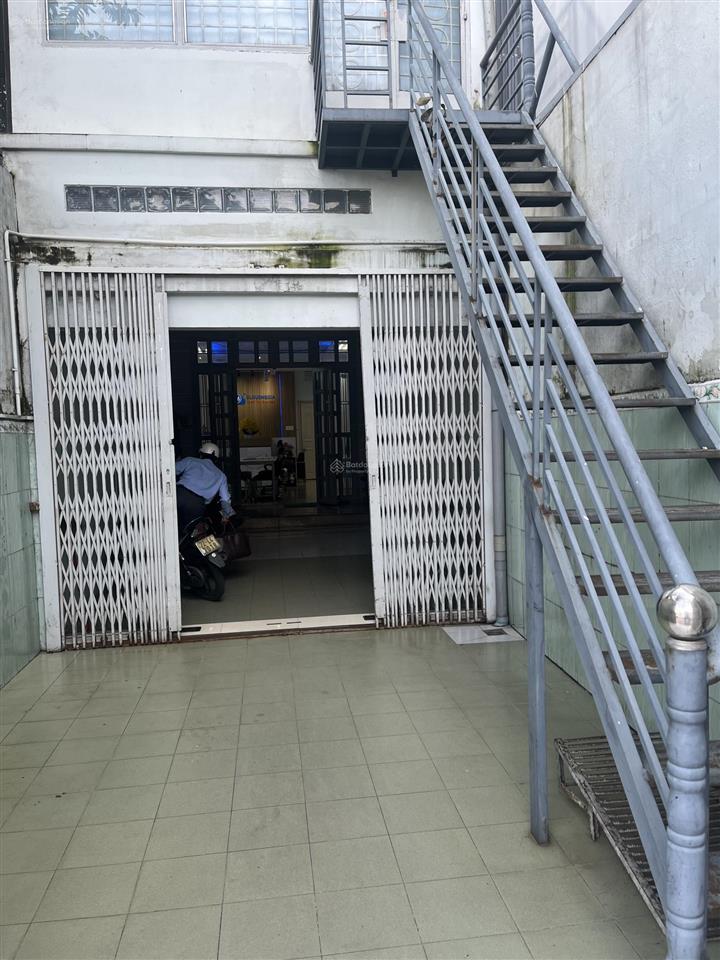 Cho thuê nhà mặt phố đào duy anh, 13 triệu, 80m2, giá tốt uy tín tại phường 9, quận phú nhuận