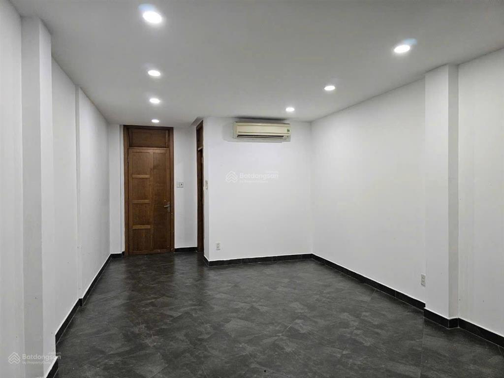Bán nhà mặt phố đào duy anh, 50 tỷ, 217 m2, 5pn, 5wc, tây nam, phú nhuận, hcm