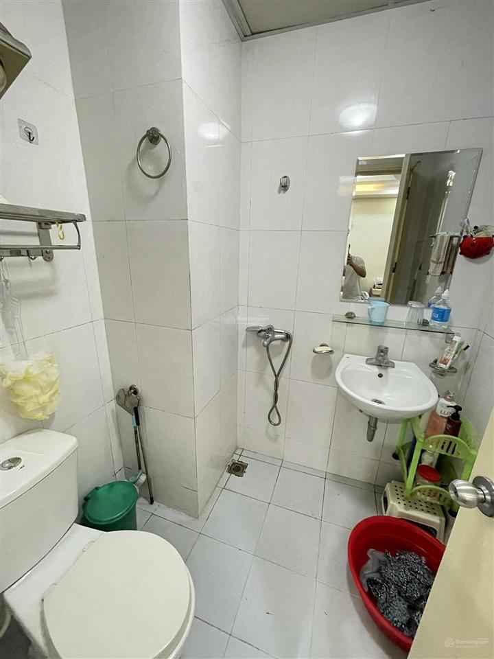 Gia đình cần bán căn hộ tại hh1 linh đàm thiết kế 2 ngủ 2 wc nhận nhà ở ngay  0965 289 ***