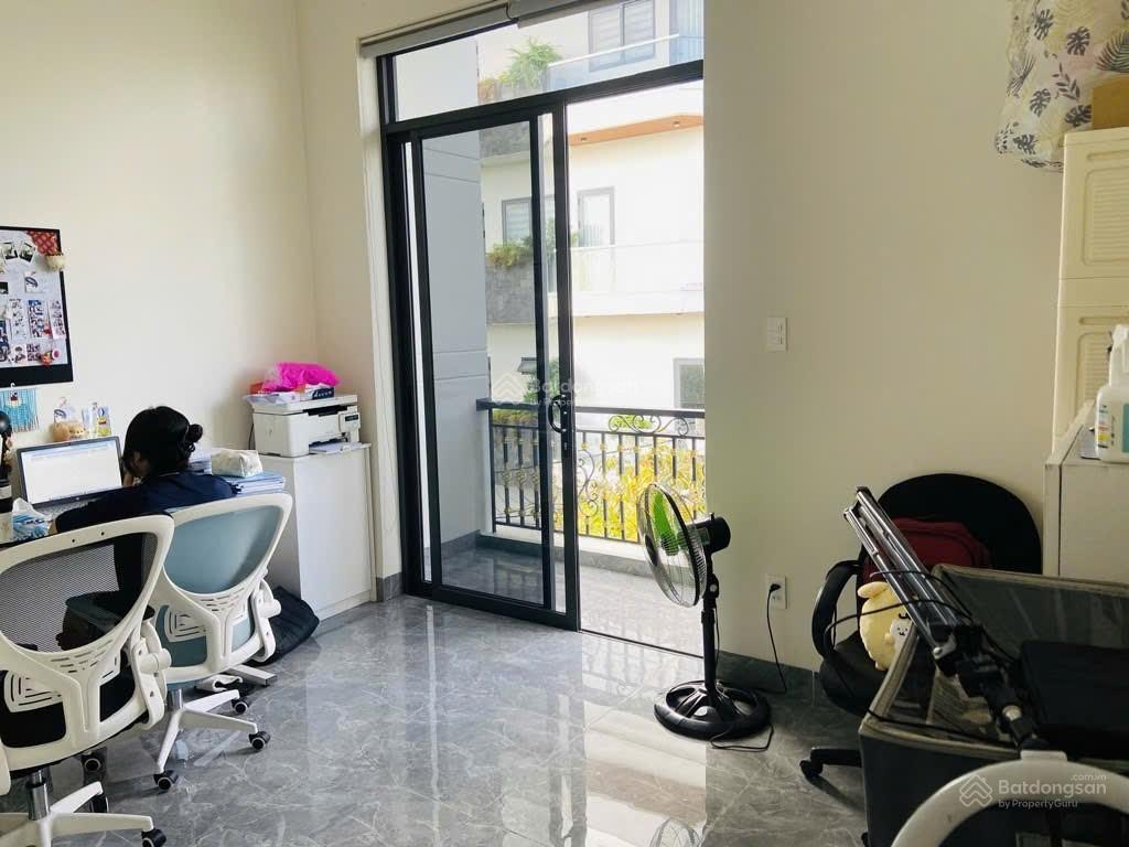 Nhà 3 tầng cạnh vinhomes, vd3  15 phút metro, khu cnc  kdc an ninh, không ngập  đường ôtô 7m