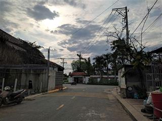 3.1 tỷ  kdc đường thông, ôtô tránh  10 phút vinhomes, khu cnc, vd3 + 5 phút đi metro, q2  50.4m2