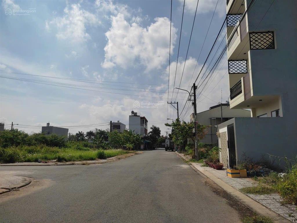 2.490 tỷ 68m2  12 phút vinhomes, vd3  24 phút metro  kdc hiện hữu, đường thông 10m, không ngập