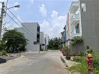 3.9 tỷ  83.9m2  9 phút vinhomes, vd3  23 phút metro  kdc cao tầng  đường 13m vỉa hè không ngập