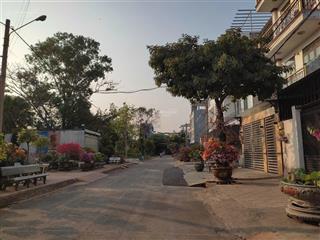 Kdc phú hữu ~15 phút metro, 30 phút quận 1  đường ôtô, không kẹt xe, xây cao tầng  3.3 tỷ 62m2