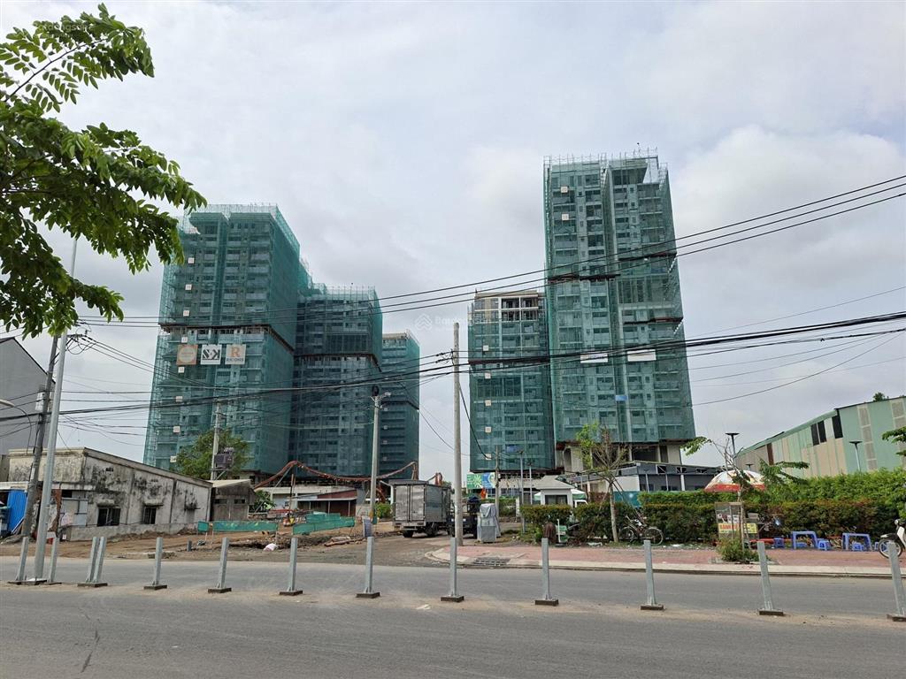 48tr/m2  chdv dòng tiền (xây 6 tầng)  gần khu công nghệ cao quận 9, 15 phút metro  6,5 tỷ 135m2