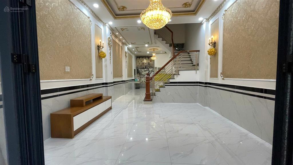 Bán nhà mới xây 1 trệt 2 lầu hẻm xe hơi đã hoàn công đường 22 linh đông, gần phạm văn đồng, 60,8m2