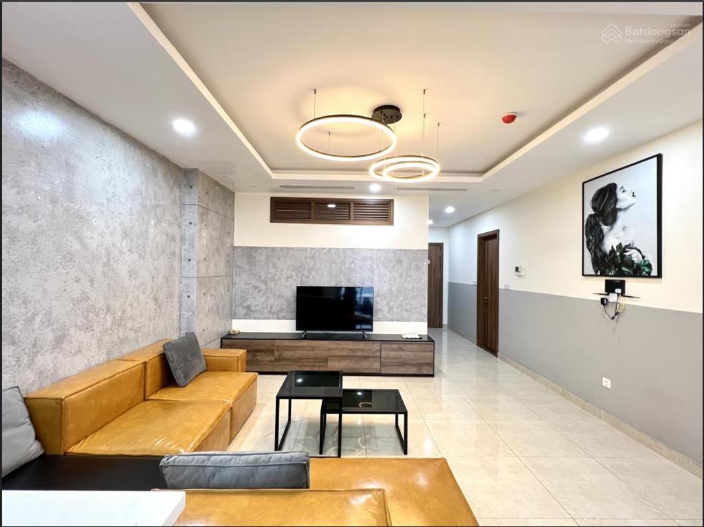 Giá thật, duy nhất, căn 3 ngủ full nt chỉ 10,2 tỷ. tầng trung, có slot oto.  0343,202.831