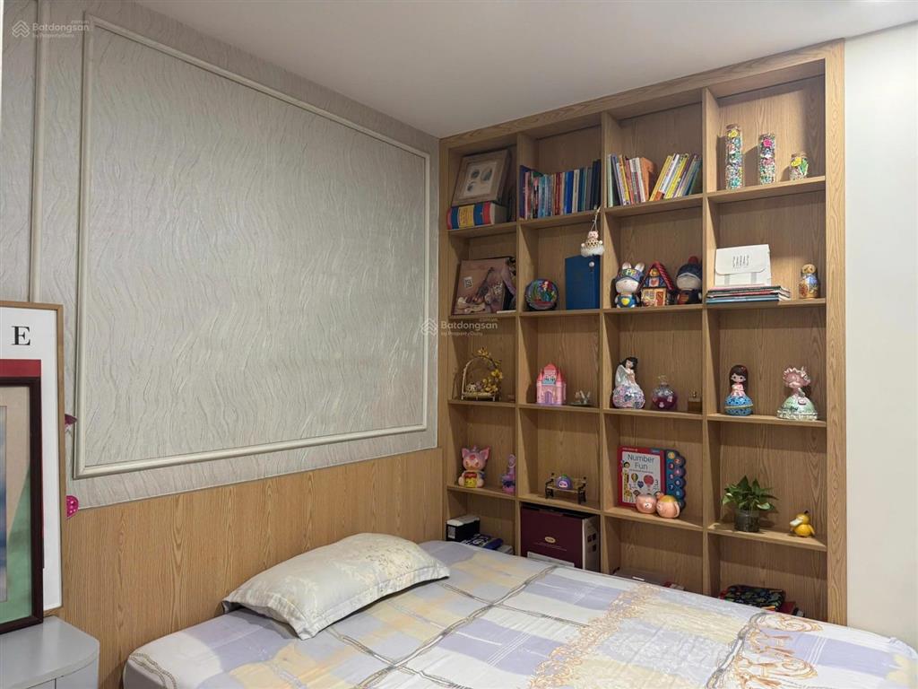 Duy nhất căn 3 ngủ, 95m2, đã làm lại nội thất, nhà đẹp ở ngay chỉ 9,2 tỷ.  0343,202.831