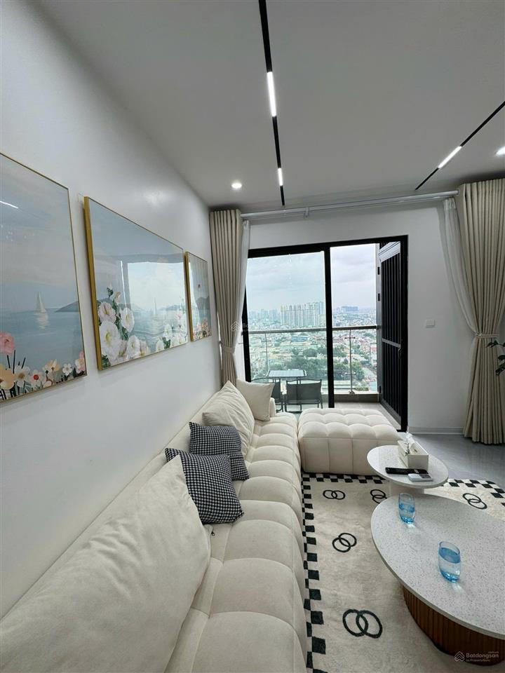 Hiếm có tại tòa, căn 4 ngủ tầng trung, view cv, giá chỉ 13,5 tỷ.  0343,202.831