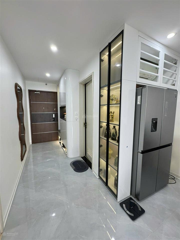 Hiếm có tại tòa, căn 4 ngủ tầng trung, view cv, giá chỉ 13,5 tỷ.  0343,202.831