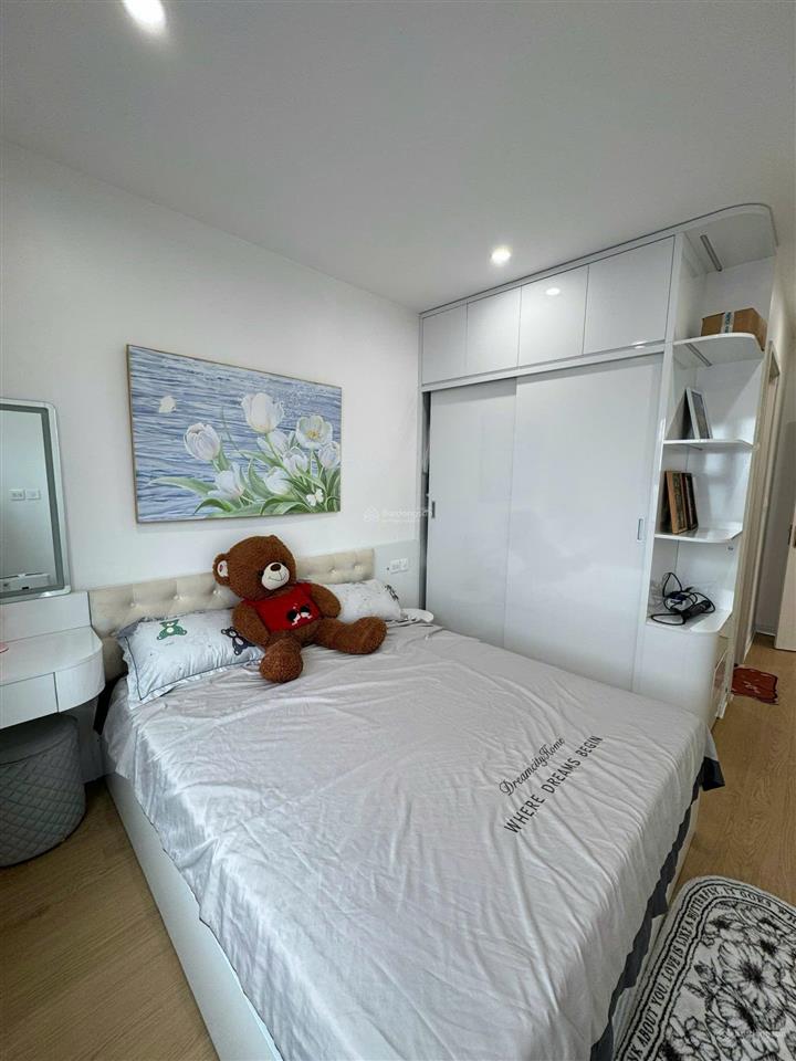 Hiếm có tại tòa, căn 4 ngủ tầng trung, view cv, giá chỉ 13,5 tỷ.  0343,202.831