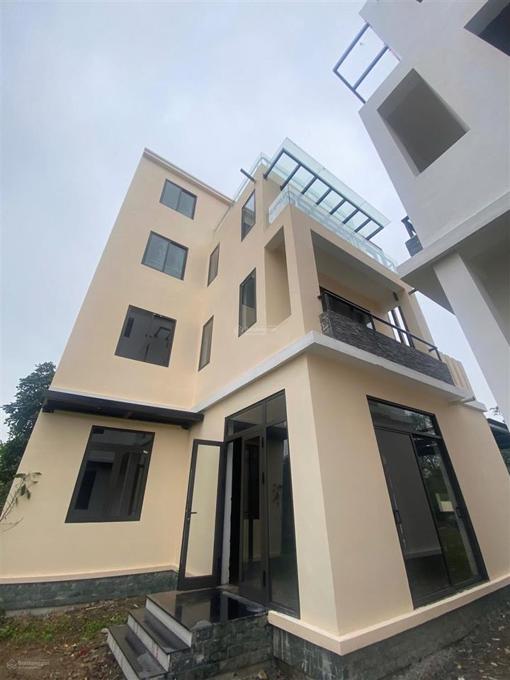 Chính chủ bán bt22 ven suối con gái, nhà thô, vị trí cực đẹp, không gian yên tĩnh.  0343,202.831