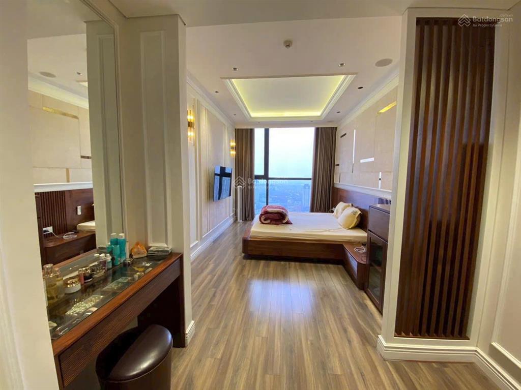 Hàng hiếm căn 4 ngủ 186m2, hiếm có giá chỉ 20 tỷ, thương lượng sâu.  0343,202.831
