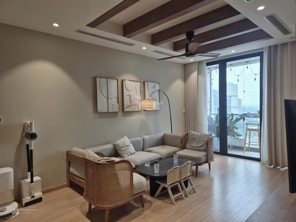 Hiếm có căn 3pn, full nt cao cấp chỉ 11 tỷ, 2 ban công, 1 lô gia thoáng.  0343,202.831