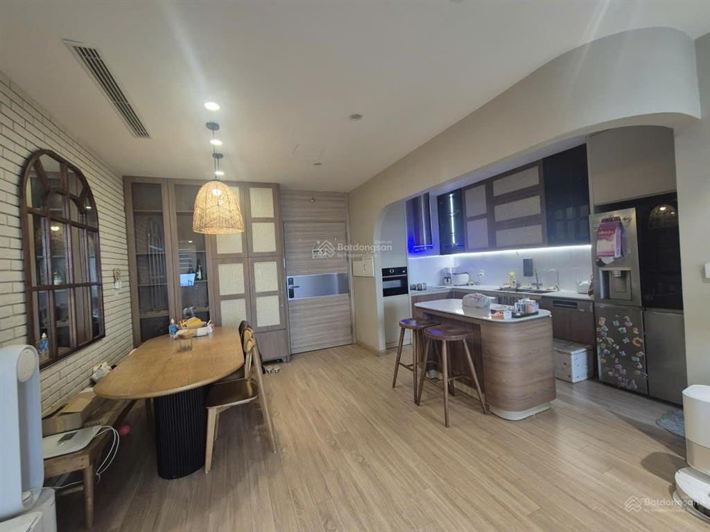 Hiếm có căn 3pn, full nt cao cấp chỉ 11 tỷ, 2 ban công, 1 lô gia thoáng.  0343,202.831
