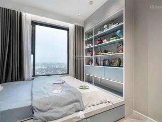 Hiếm có, căn 2pn, full nt cao cấp, chỉ 6,3 tỷ nhà đẹp tầng trung.  0343 202 ***
