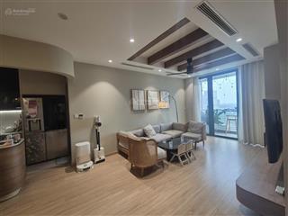Hiếm có căn 161m2, giá 17 tỷ, tầng trung, bc đông nam mát mẻ.  0343,202.831