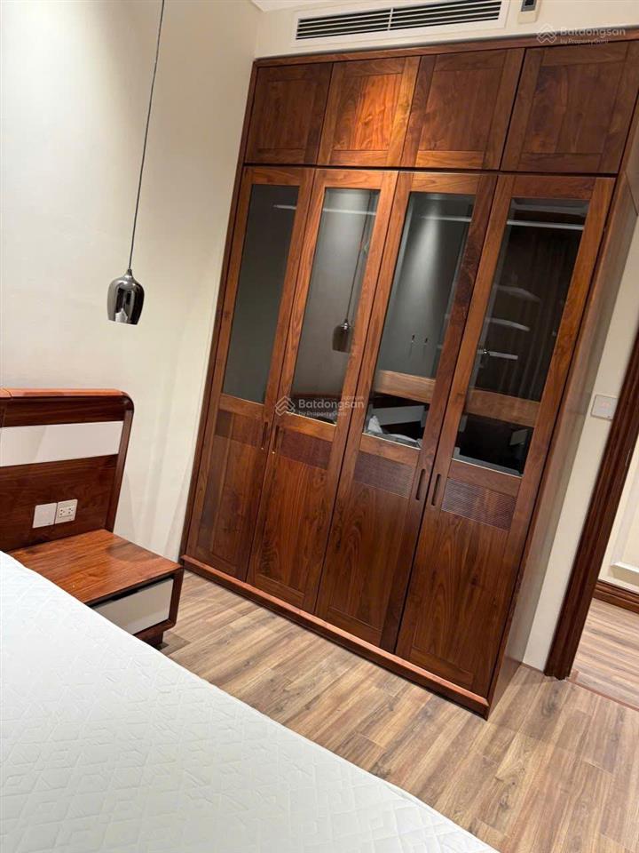 Hiếm có căn 4 ngủ 180m2, full nội thất, tầng thấp.  0343,202.831
