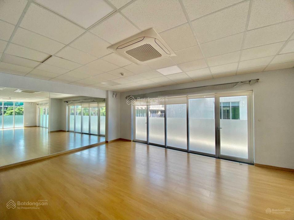Chính chủ cho thuê văn phòng 75m2 tại mặt phố ngụy như kon tum  thanh xuân