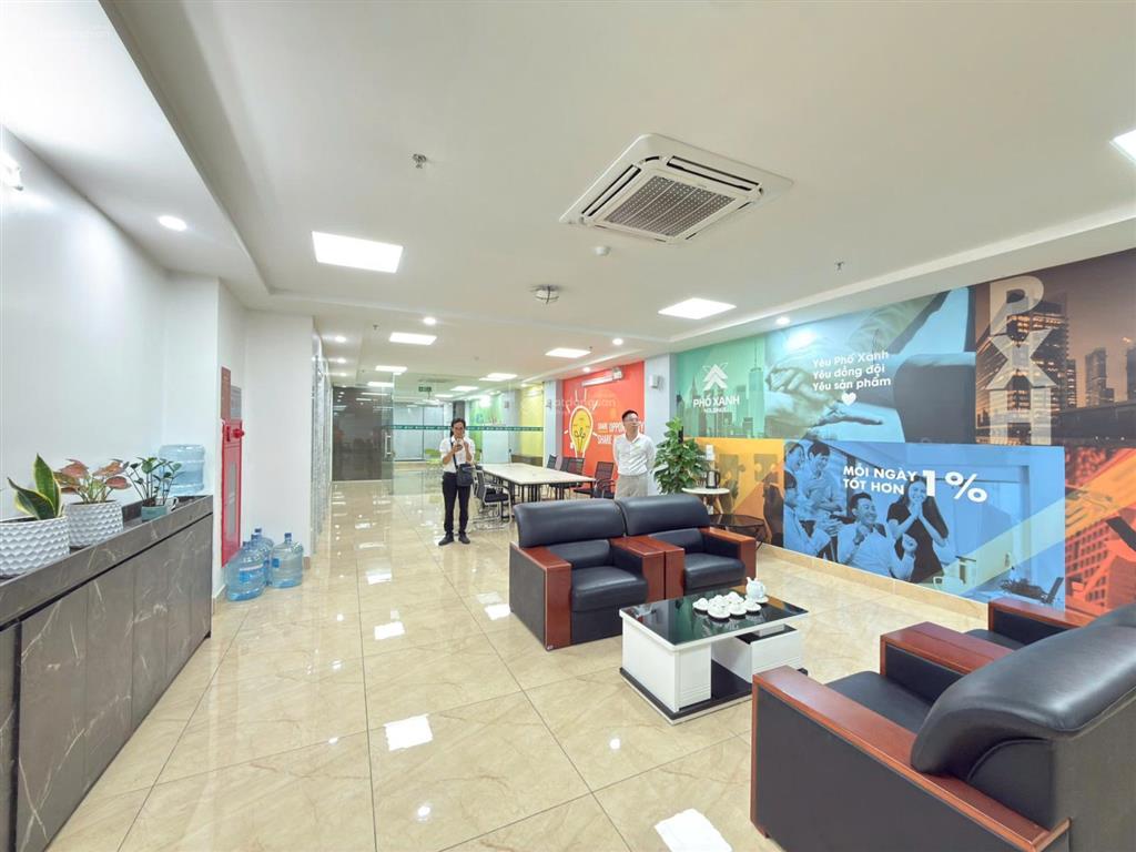 Chính chủ còn duy nhất 1 sàn văn phòng 230m2 giá chỉ 80k/m2 full pccc tại hoàng văn thái =