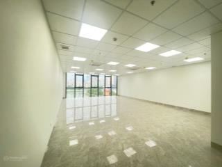 Cần sang nhượng văn phòng 80m2 tại mặt phố khương đình  thanh xuân giá chỉ nhỉnh 10tr