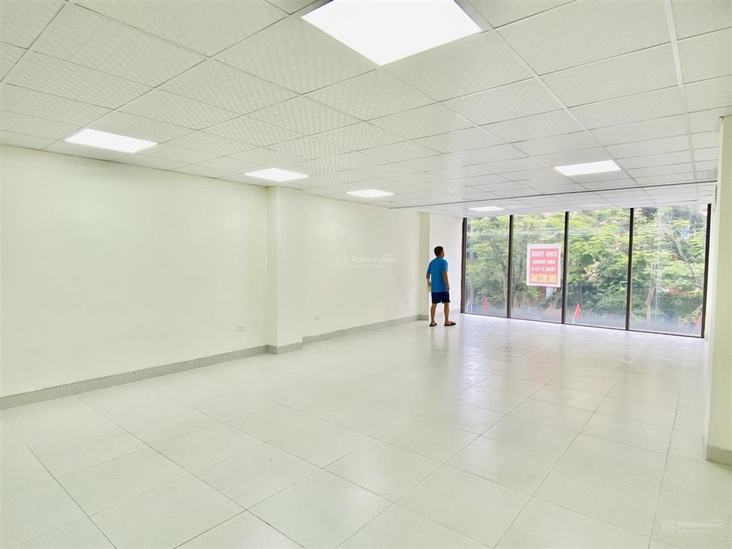 Văn phòng giá tốt tại nhất tại phố lê văn lương  thanh xuân