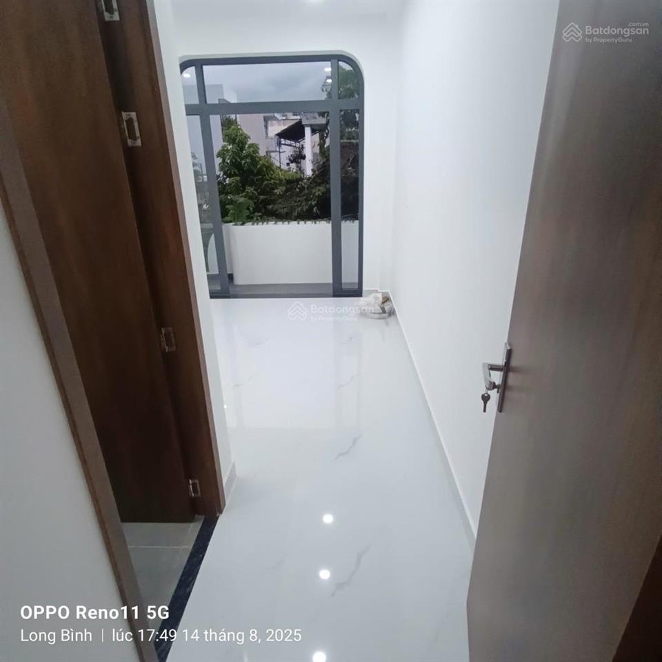 Nhà phố tại long bình cách vinhome q9 500m