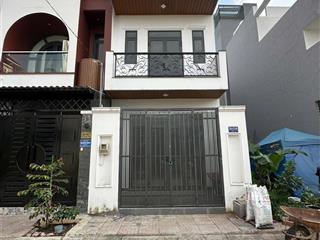 Căn nhà sẵn long phước tp hcm 3tỷ850 quá rẻ