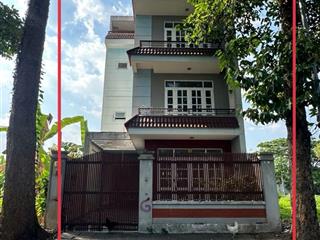 Nhà phố 6pn 7wc 4 tầng tại long trường tp hcm