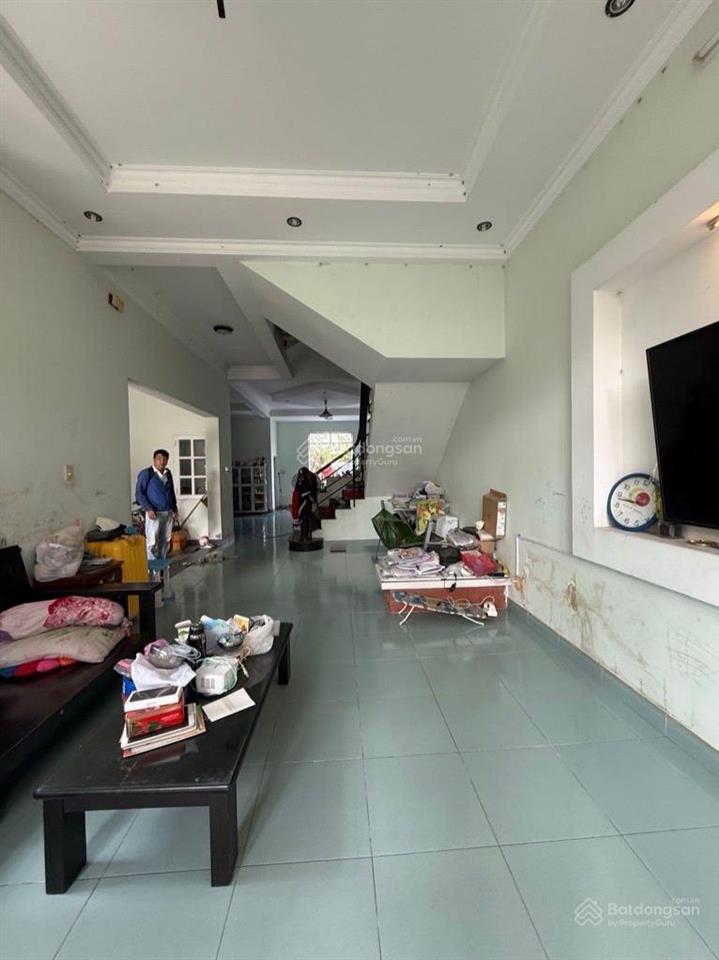 Nhà phố 6pn 7wc 4 tầng tại long trường tp hcm
