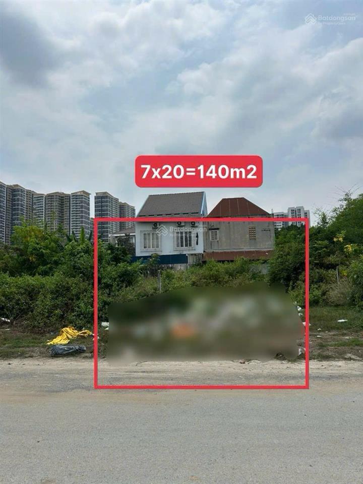 Ngay mặt đường 8a tdc phước thiện, long bình tp hcm. đối diện vinhome q9
