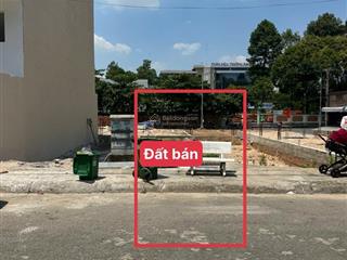 Siêu phẩm tại cổng trường đại học kiểm sát quận 9 ngay lê văn việt