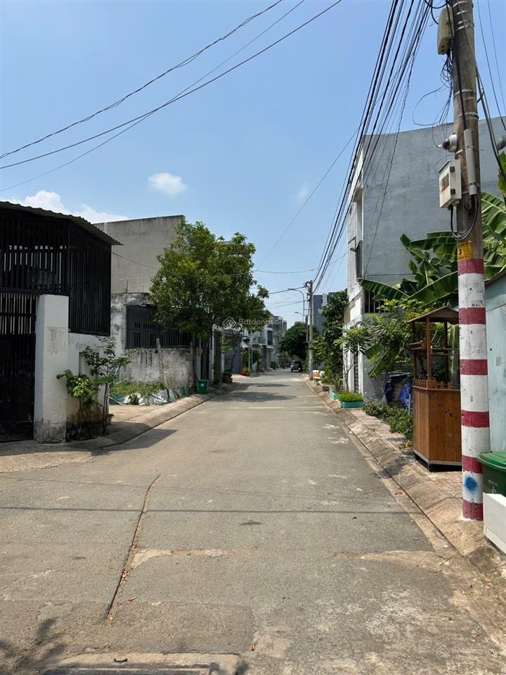 Đất kế vinhomes grand park quận 9