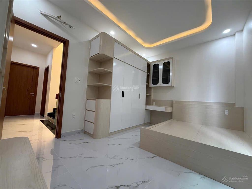 Nhà phố 4pn4wc full nội thất tại vinhomeq9