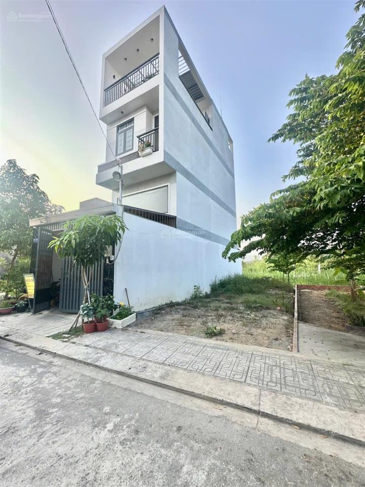 Mảnh đất tại chợ long phước trung tâm quá đẹp