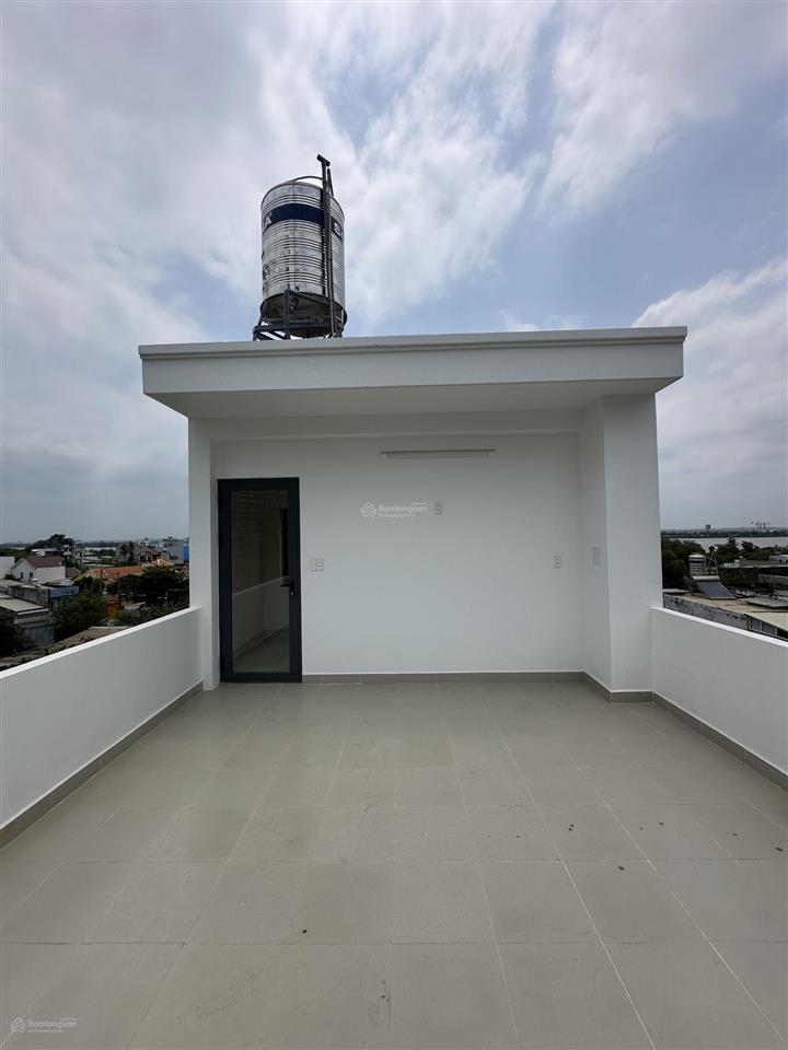 Nhà phố sát vinhomeq9 đẹp viwe sông