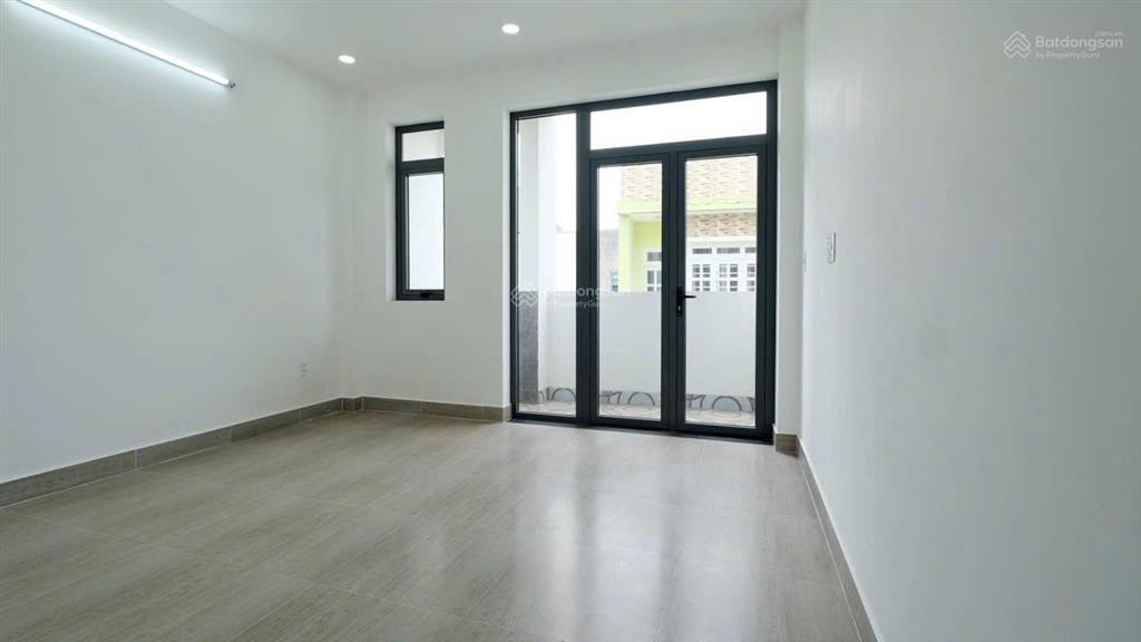 Nhà phố sát vinhome grp quận 9 đẹp