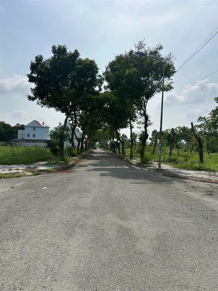 Hàng đẹp tại tam đa, nút lên vành đai 3, 8x19